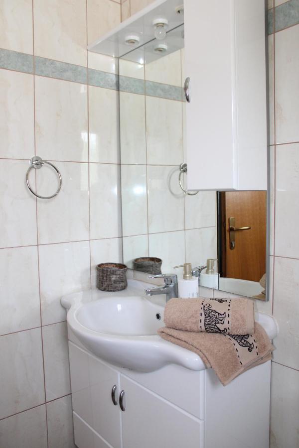 Apartment Noel Sveti Vid-Miholjice Экстерьер фото